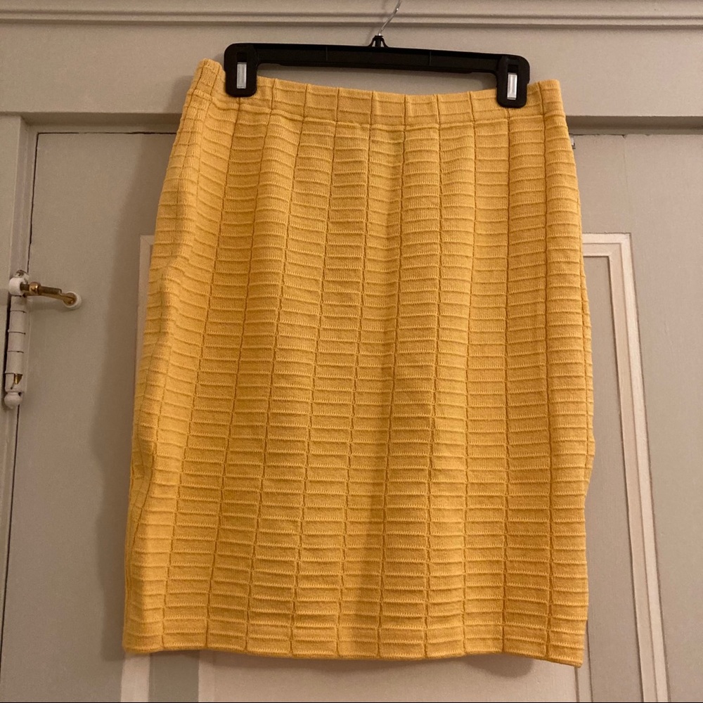 St. John Collection Yellow Pencil Skirt (suit set)